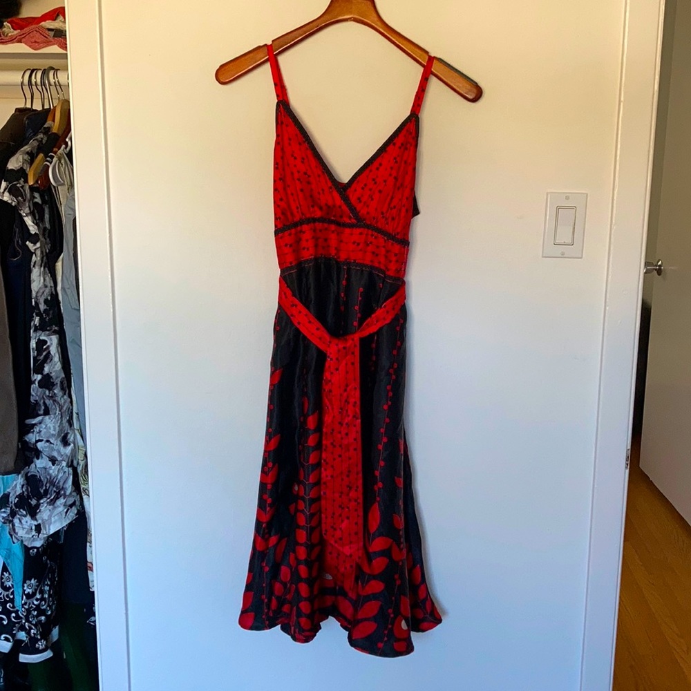 Gorgeous Silky Summer Evening or Date Night Dress